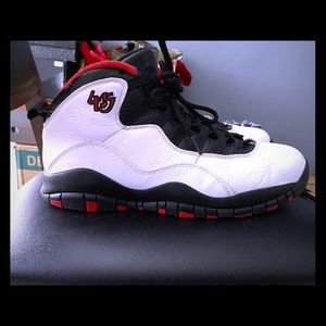 Jordan retro 10 size 10.5